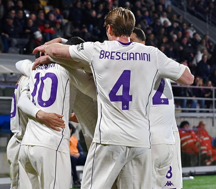 佛罗伦萨客场大胜克雷莫纳 布雷西亚尼尼全场首