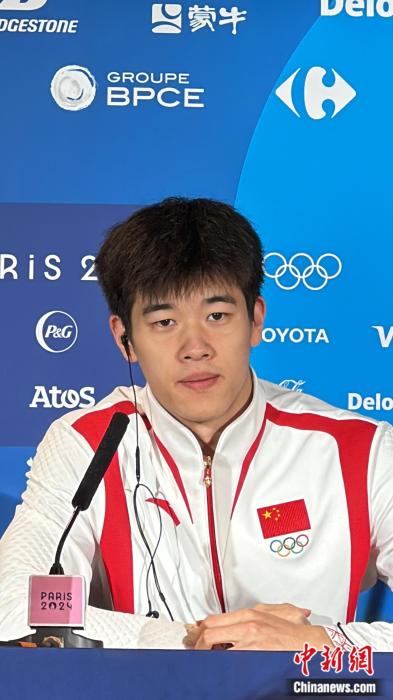 巴黎奥运男子4×100米混合泳接力赛潘展乐逆转夺