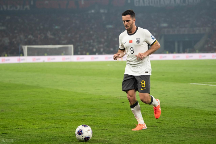 中国男足“邵二期”名单出炉 U23球员占比近四成