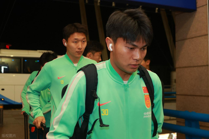 中国男足“邵二期”名单出炉 U23球员占比近四成