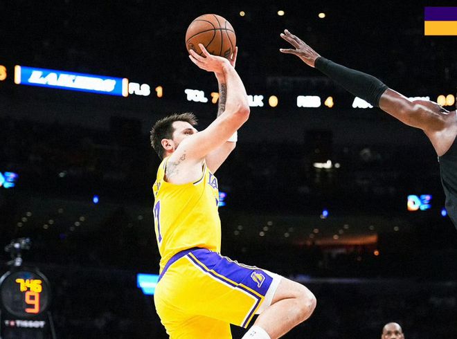 湖人8连胜东契奇砍60分 詹姆斯里程碑之夜助球队