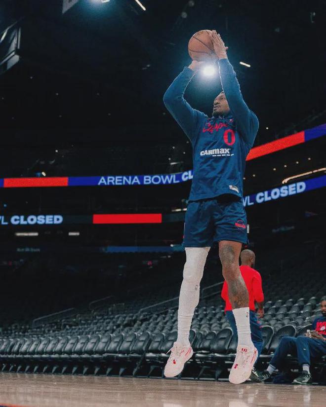 比尔选择执行球员选项留快船 力争冲击生涯新高